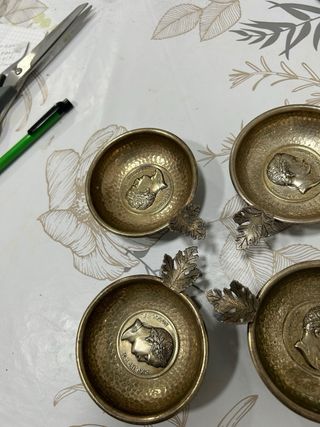 4 Ceniceros de Alpaca con Hoja