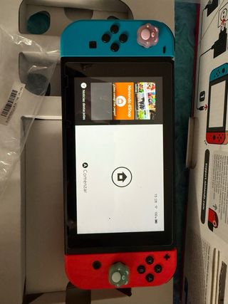 Nintendo Switch Azul/Rojo + Accesorios