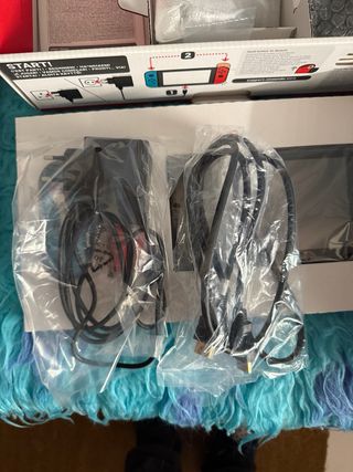 Nintendo Switch Azul/Rojo + Accesorios