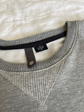 Preciosa Sudadera Element Gris