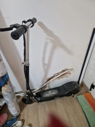 Patinete Eléctrico MYWIGO ,le falta el cargador