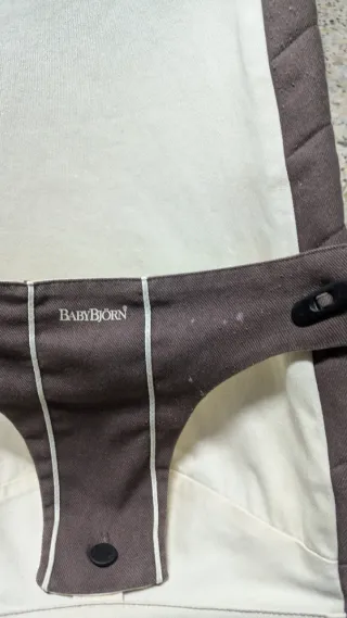 Hamaca BabyBjörn Beige y Marrón