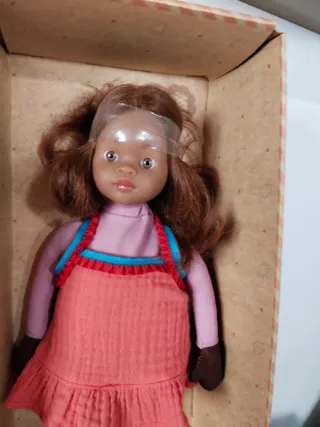 Muñeca Paola Reina cuerpo blando