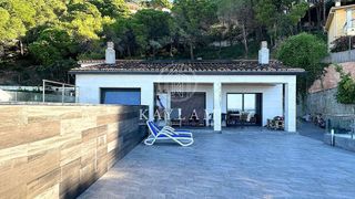 Chalet en venta en Roca Grossa - Serra Brava en Lloret de Mar