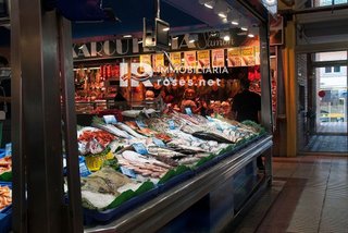 Local comercial en venta en Centre en Roses