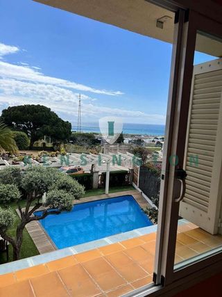 Chalet en alquiler en Premià de Dalt