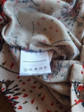 Chaqueta de punto con estampado floral