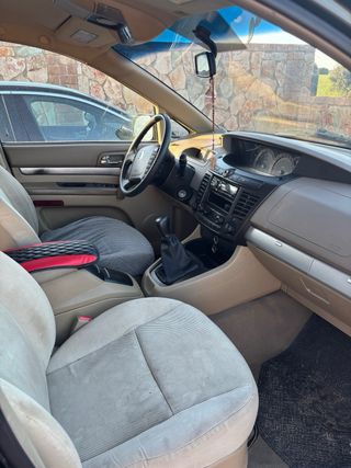 SsangYong Rodius 2008