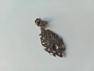 Pendientes largos de  plata de ley estilo Charro