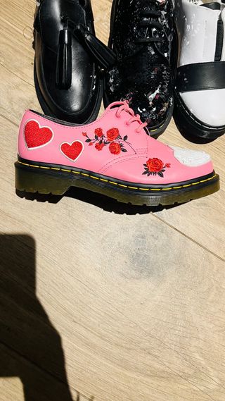 Dr. Martens Zapatos y Sandalias