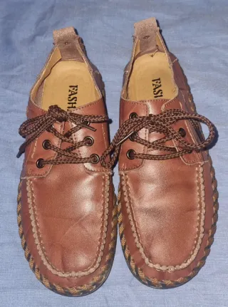 Mocasines Marrones Cordones T.39