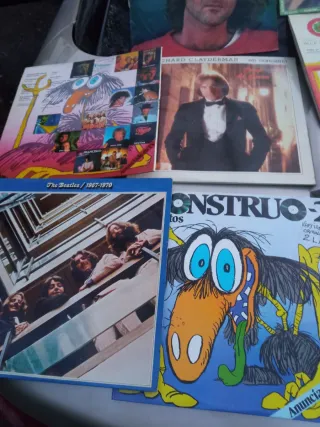 Lotes de Vinilos Internacionales y Nacionales