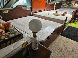 Cama Madeira Maciça com Estrado e Colchão