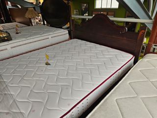 Cama Madeira Maciça com Estrado e Colchão