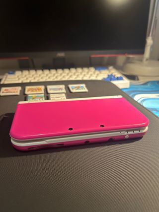 Nintendo 3DS XL Blanca + 5 Juegos