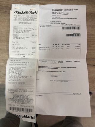 Nintendo Switch OLED Blanca + Mario Kart 8 Deluxe