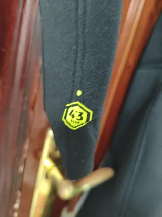 Neopreno Surf OLAIAN Negro Talla S 4/3 mm