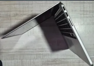 Portátil Apple MacBook Pro Gris/Plateado