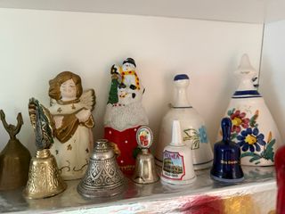 Collezione di 42 campanelle decorative