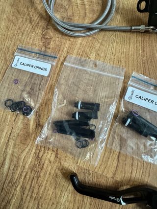 Frenos de disco Radic , Kaha 4 pistones