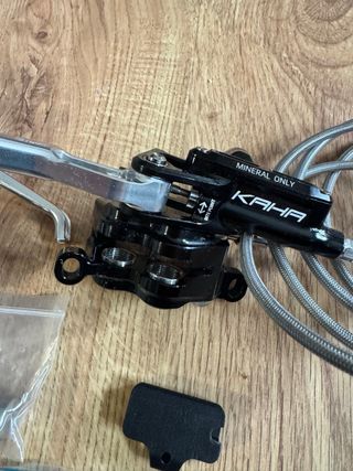 Frenos de disco Radic , Kaha 4 pistones