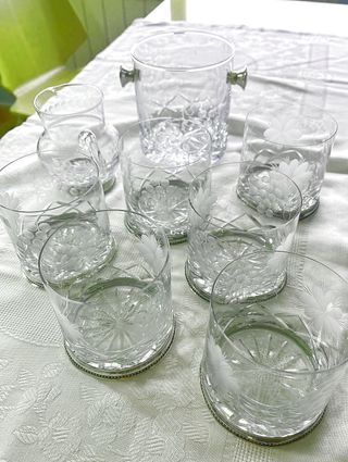 Juego vintage 6 vasos + cubitera + jarra – Cristal