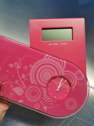 bascula multifuncional Q-MAX model 3452 nueva color rosa/rojo