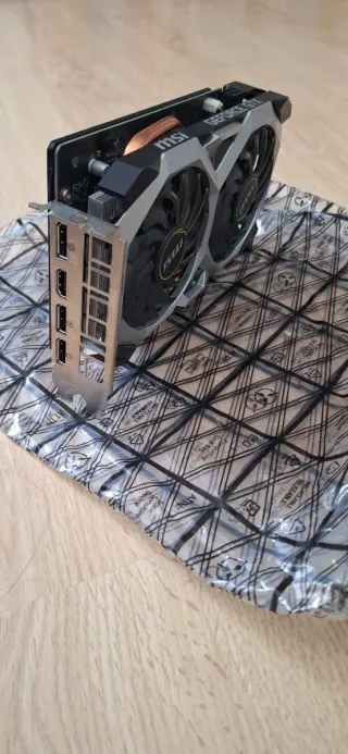 Tarjeta Gráfica MSI gtx 1660 super