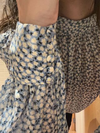 Camisa H&M floral manga larga