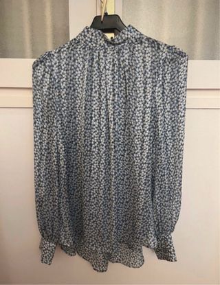 Camisa H&M floral manga larga