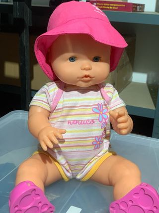 Muñeca Nenuco con sombrero y botas