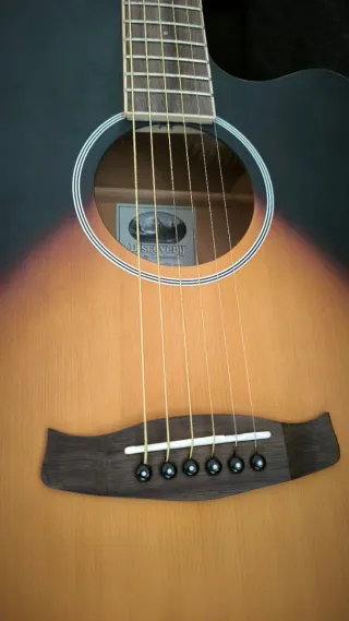Guitarra Acústica Sunburst