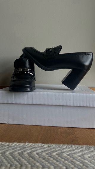 Zapatos tacón negros “glo.” Talla 37