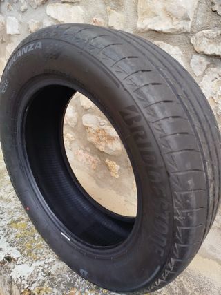 4 neumáticos Bridgestone 235/55 R18