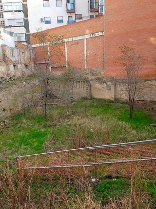 Terreno en venta en Arrabal en Zaragoza