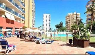 Piso en venta en Torrequebrada en Benalmádena