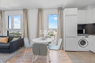 Piso en venta en La Goleta - San Felipe Neri en Málaga