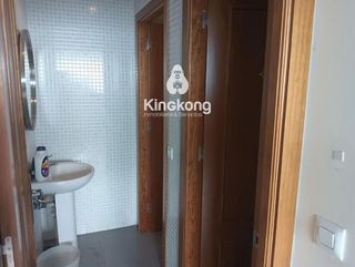 Nave industrial en venta en Loeches