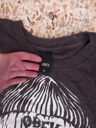 Camiseta Obey Skull Talla M