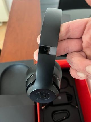 Beats Solo 3 Wireless como novos.