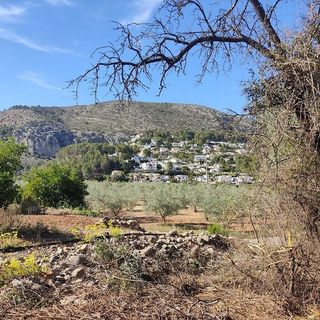 Solar en venta en Alcalalí