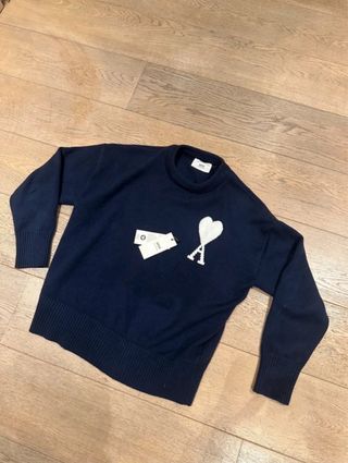 Jersey AMI Paris Azul Corazón Blanco