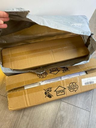 2x Lámpara de pared moderna sin estrenar.