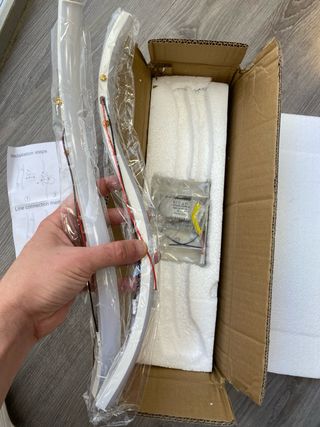 2x Lámpara de pared moderna sin estrenar.