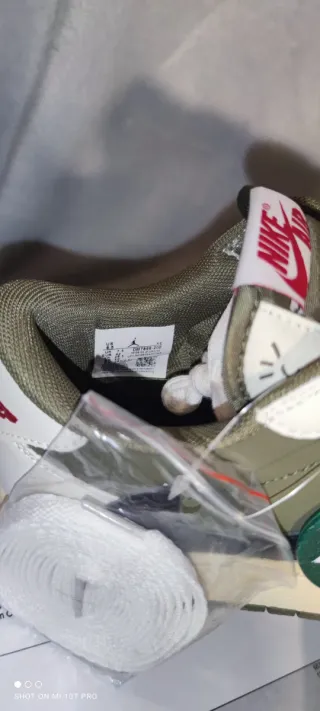 Jordan 1 Low x Travis Scott Olive