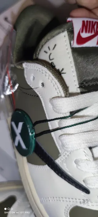 Jordan 1 Low x Travis Scott Olive