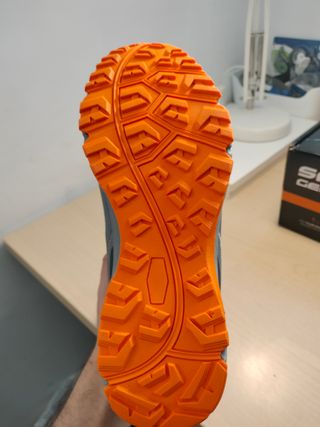 Zapatillas técnicas Savage Gear talla 42