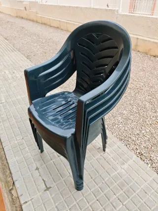 Conjunto mesa y 4 sillas terraza