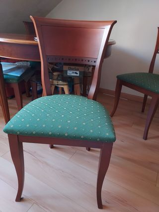 Mesa comedor madera maciza con 4 sillas