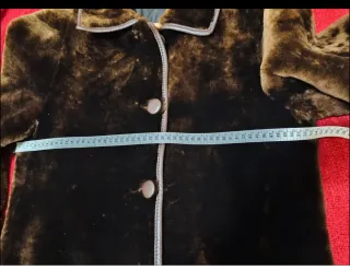 Chaquetón años 80 de pelo marrón